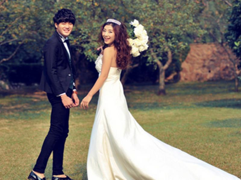 婚纱照加盟_婚纱照风格(2)