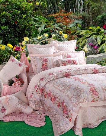 百丽丝家纺春秋被,百丽丝家纺羽绒被,百丽丝家