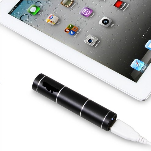 毅能便携式充电器