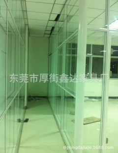 广州办公家具隔断办公屏风特点高隔断隔墙定做贴玻璃木皮家具图片