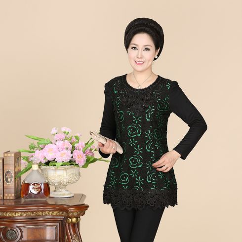 2015春新款中老年女大码中长款打底衫妈妈装