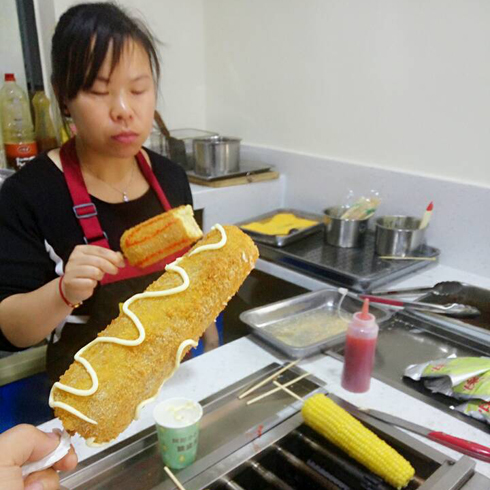 阿郎小石头烤玉米-试吃