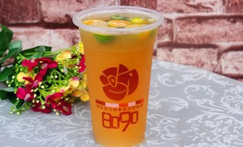 80后鲜萃茶