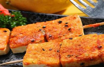 万里留香多功能小吃车