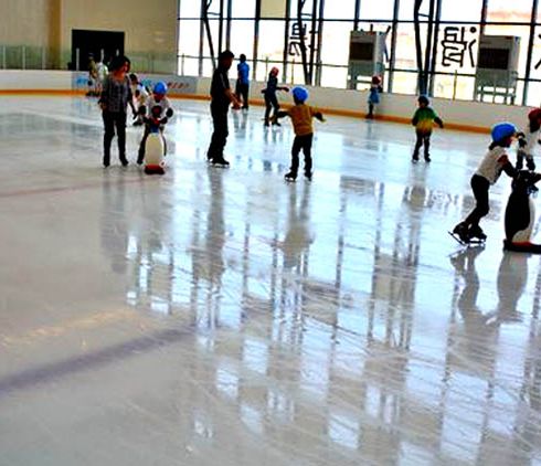 淘嘻乐运动乐园-学滑冰