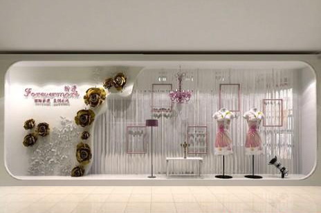 现在开什么服装店比较好?纷漫服装加盟小本买