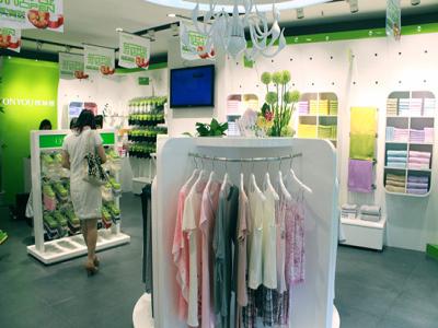 店面布置典雅整洁
