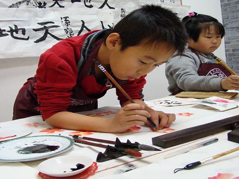 东方童民族艺术教育