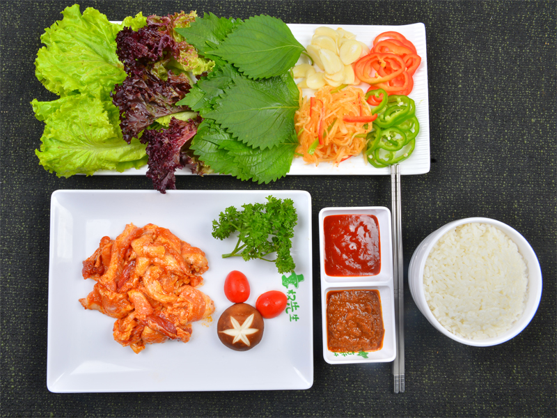 权先生韩餐考辣酱五花肉菜包饭_投资韩式菜包饭_韩式料理菜包饭