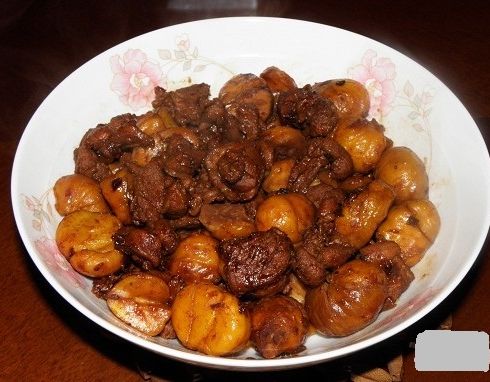 西塘河畔栗子烧鸭腿盖饭