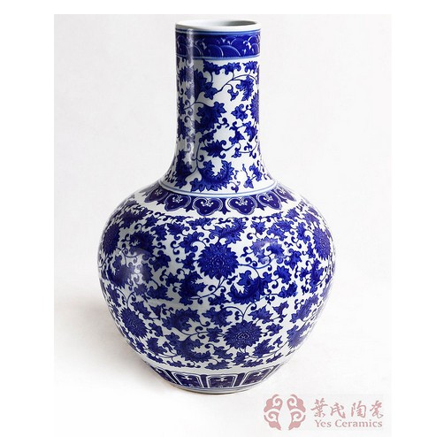 叶氏陶瓷青花瓶