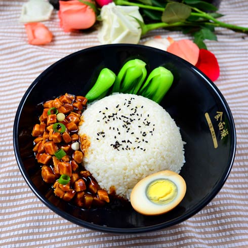 土豆牛肉盖饭 