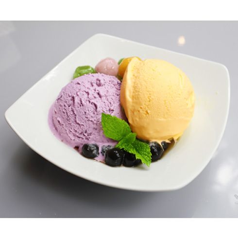 冰雪童话芒果蓝莓冰淇淋