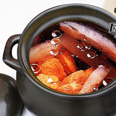 瓦罐香沸-海底椰瘦肉汤