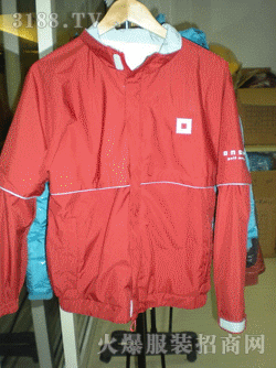 森是什么牌子的衣服 3663592765791051.jpg