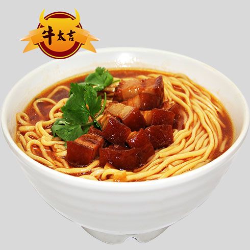 牛太吉香辣牛杂面馆产品-红烧肉面