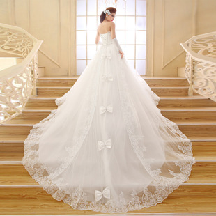 婚纱礼服租赁_婚纱礼服租赁店面照片(3)