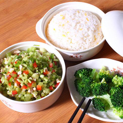 王老七蒸式营养管家-芹菜香干饭