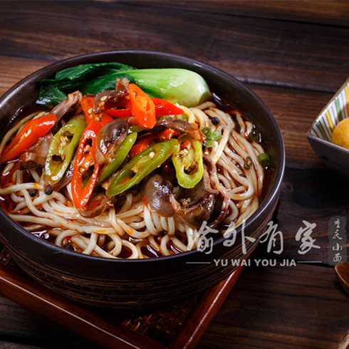 渝外有家私房面-鸡杂面