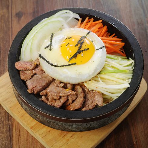 米字旁韩国餐厅-牛肉石锅拌饭