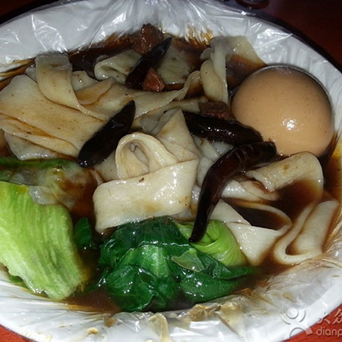 卤蛋面