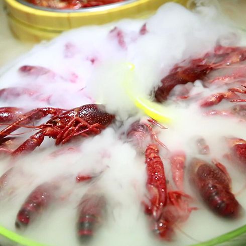 冰镇小龙虾