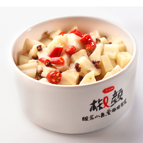 椒颜酸菜小鱼-凉拌藕丁