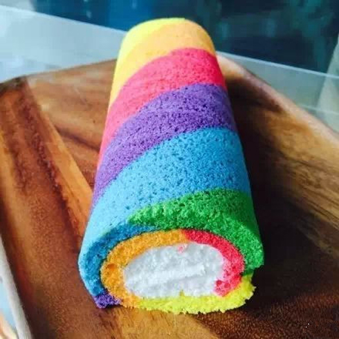 麦琪尔烘焙-彩虹蛋糕卷