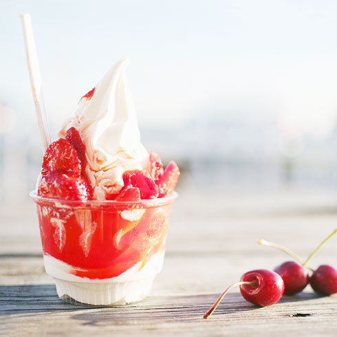 雪芝琳冰淇淋-草莓圣代