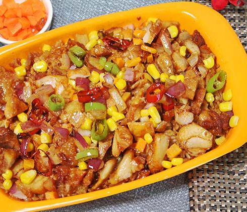 小饭桶-敖包鸡腿焖肉饭